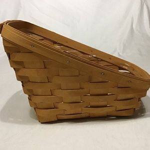 2002 Longaberger Small Vegetable Basket